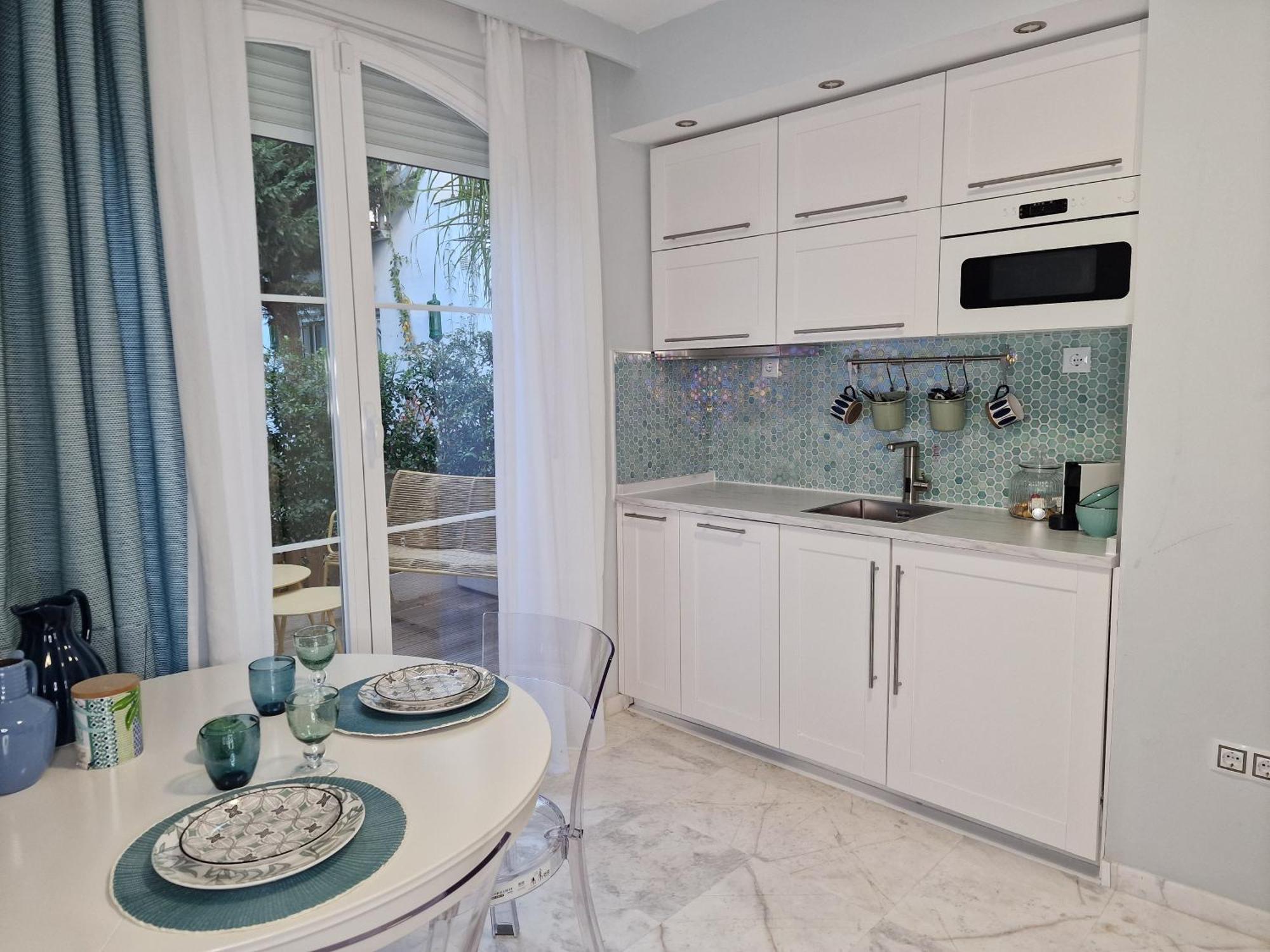 Sun & Palms - Cozy Flat In Quiet Neighbourhood With A Great Pool Area Διαμέρισμα Μάλαγα Εξωτερικό φωτογραφία